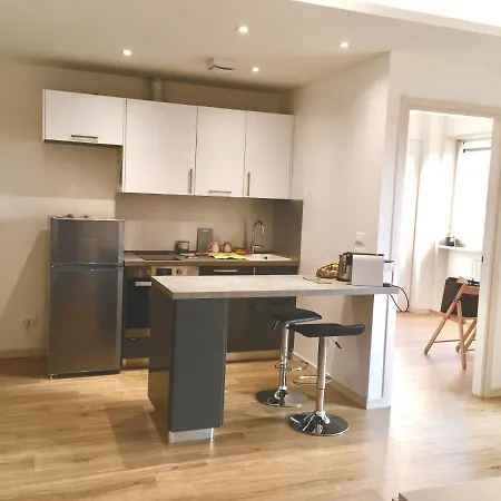 Appartamento Con Due Camere Da Letto E Free Park Vérone Extérieur photo